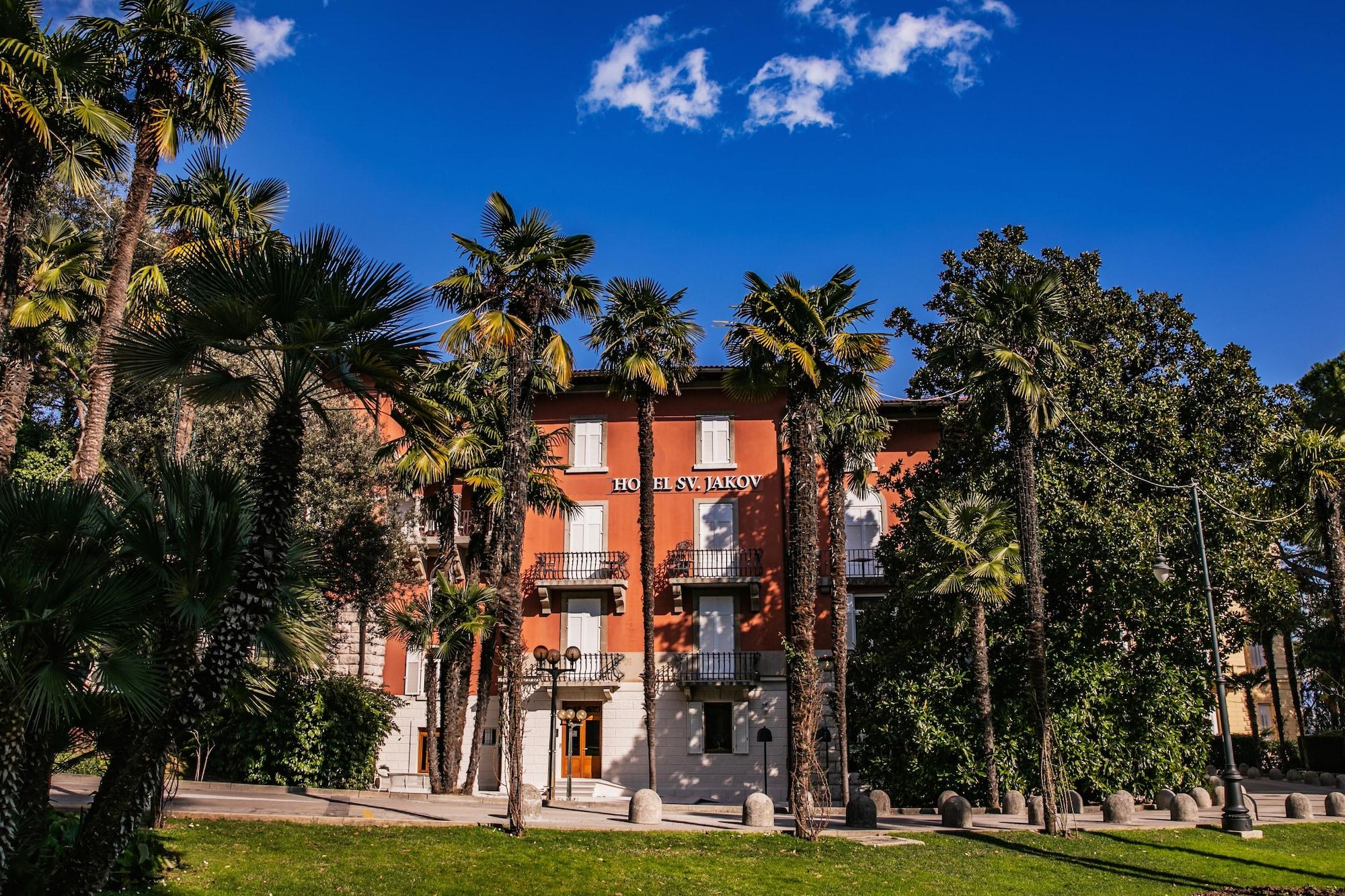 Amadria Park Hotel Sveti Jakov Опатия Екстериор снимка