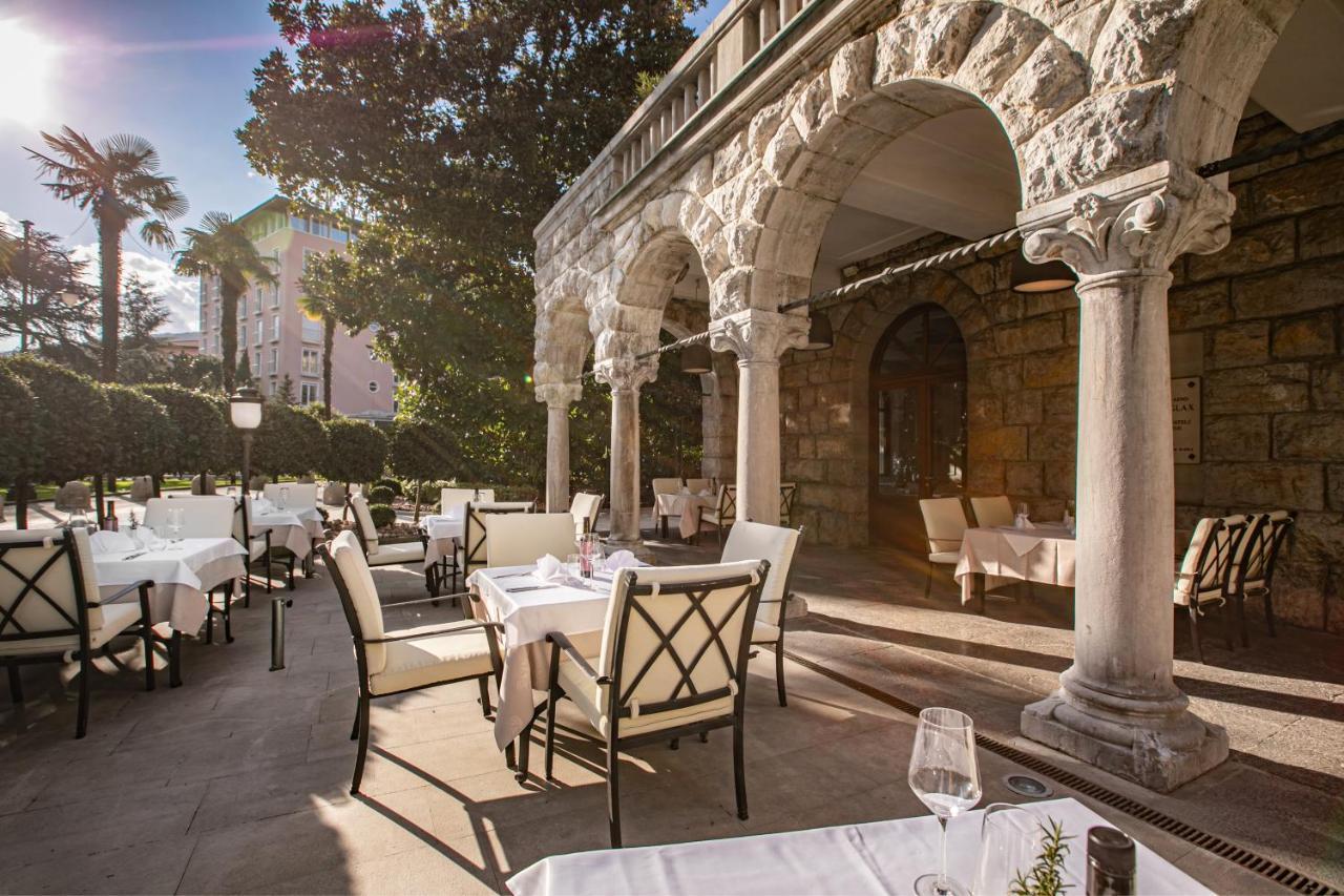 Amadria Park Hotel Sveti Jakov Опатия Екстериор снимка