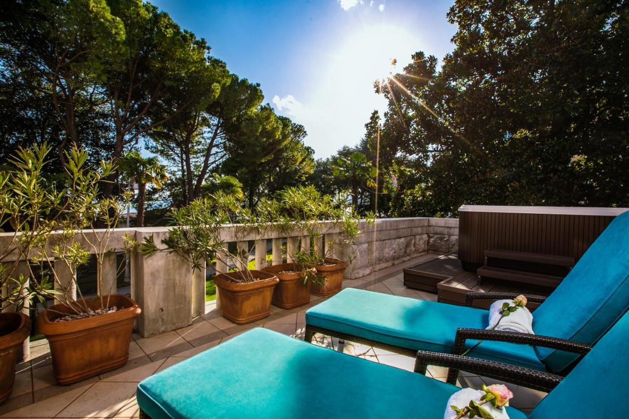 Amadria Park Hotel Sveti Jakov Опатия Екстериор снимка