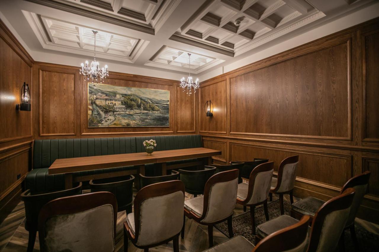 Amadria Park Hotel Sveti Jakov Опатия Екстериор снимка